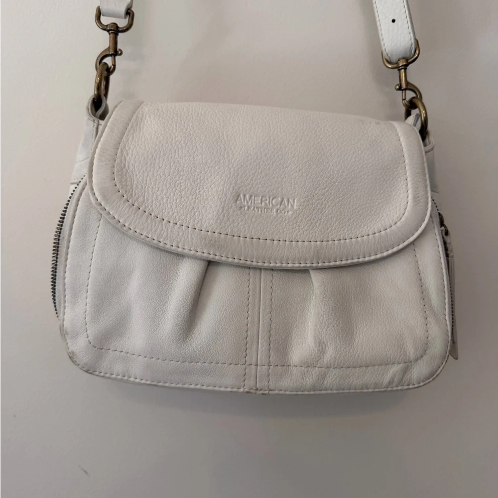 American Leather Co. Marino Crossbody Bag Cream - Picture 3 of 10